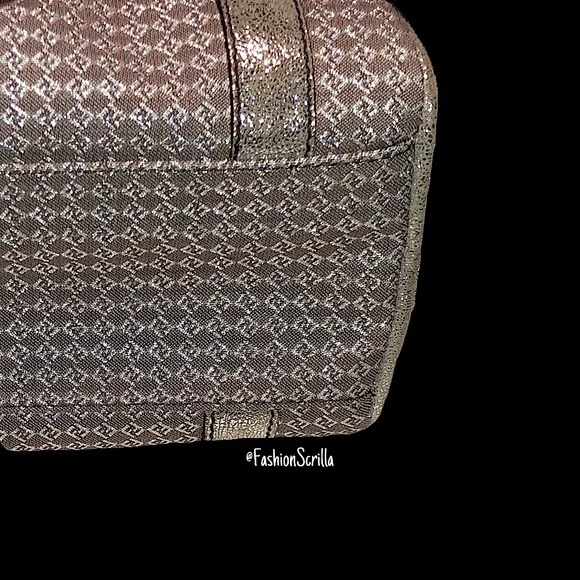 FENDI Vintage Zucca โFFโ Logo Metallic Silver & Beige Zuchinno Monogram Mini Bag - Picture 9 of 15